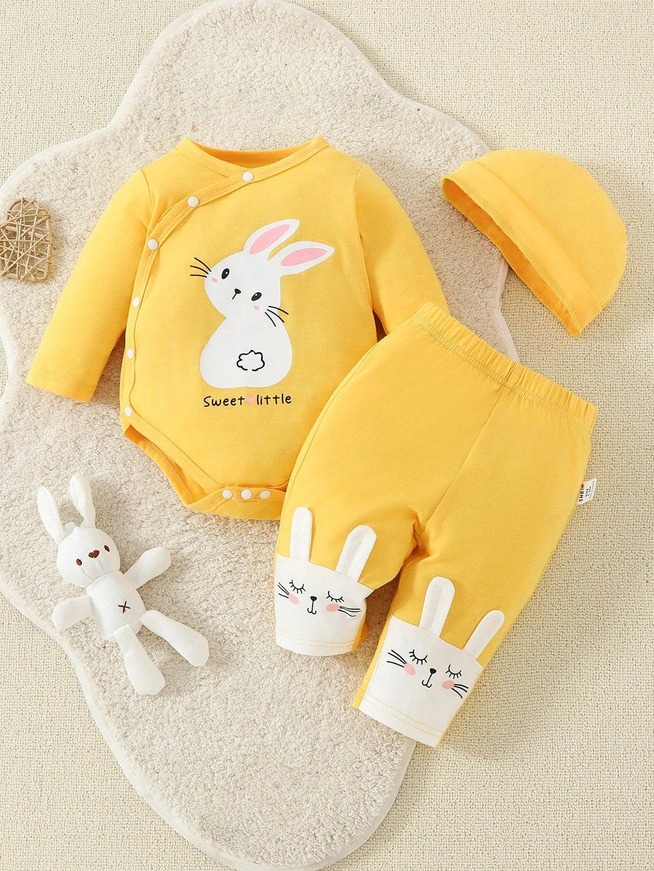 New Born Baby Clothes