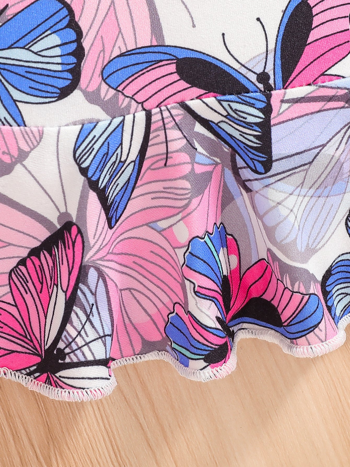 The Flora-Float | Girls’ 2026 "Doll-Style" Flying Sleeve & Floral Legging Set