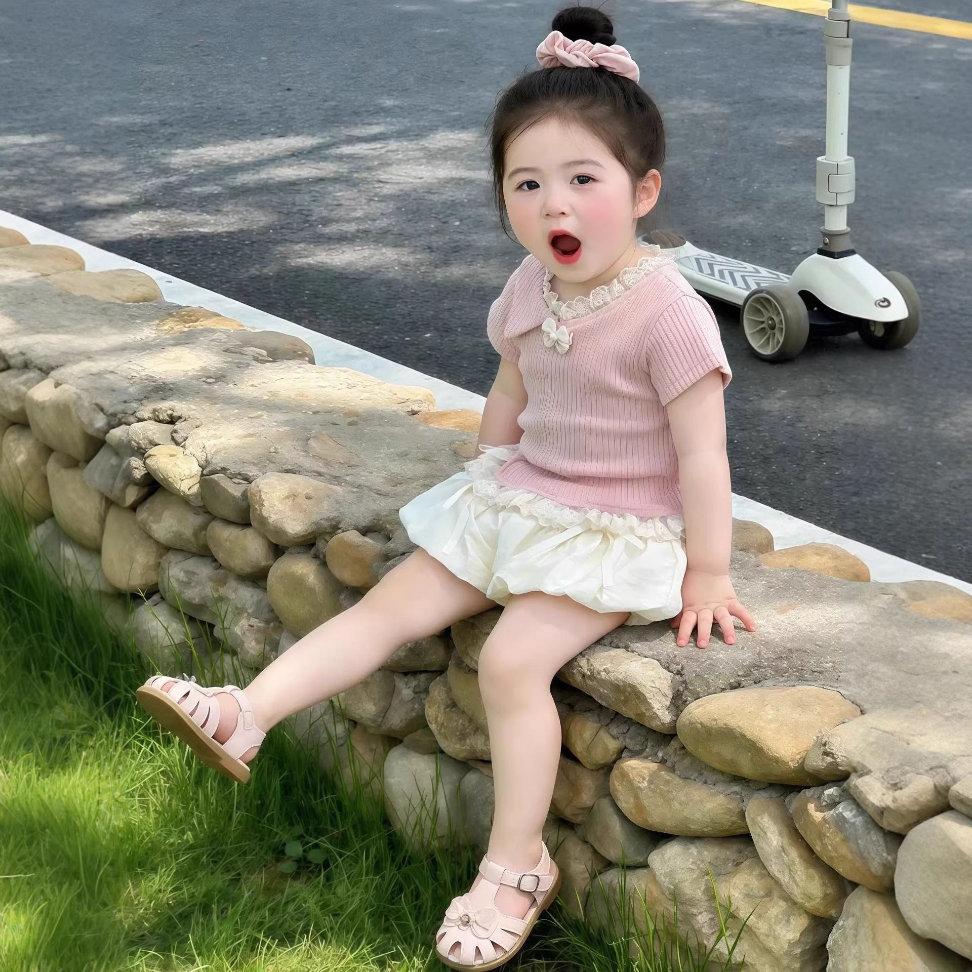 Girls Cute Cartoon Graphics - Breathable Summer Fashion Two-Piece Set