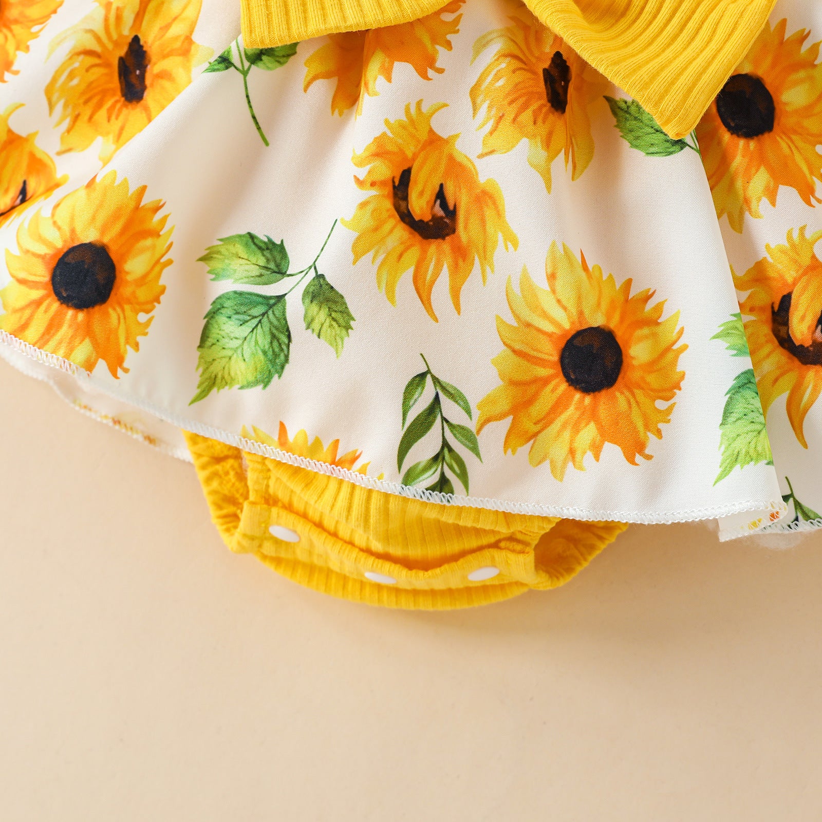 The Petal-Cloud | 2026 Baby & Toddler "Lace-Floral" Five-Color Romper