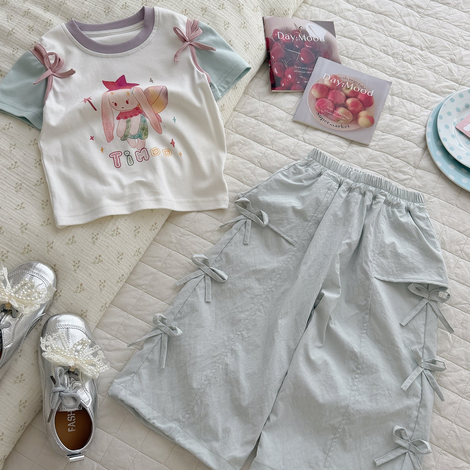 Girls Trendy Ammonia Cotton Shoulder-Slit T-Shirt - Pleated Bow Pants Set