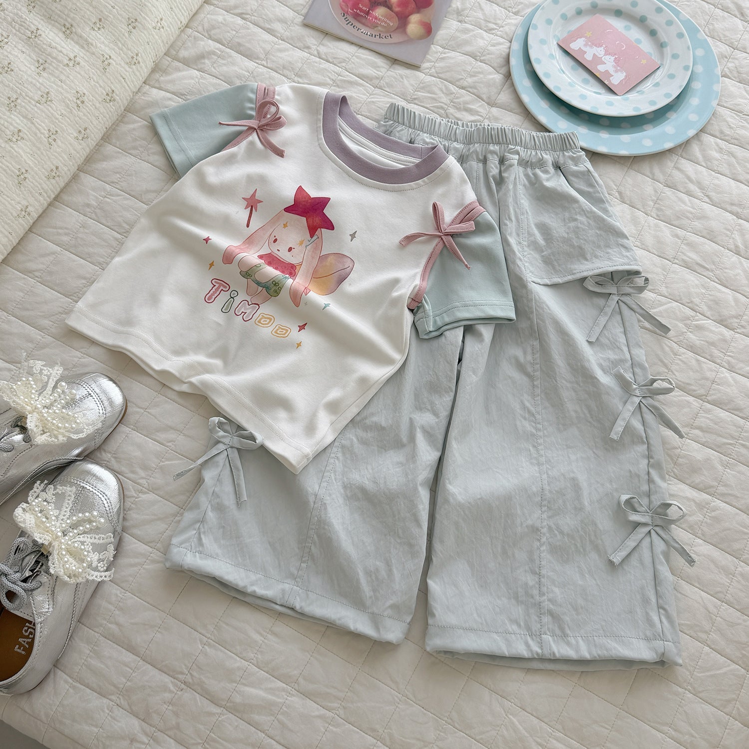 Girls Trendy Ammonia Cotton Shoulder-Slit T-Shirt - Pleated Bow Pants Set