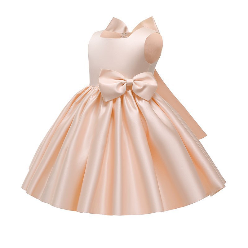 The Virtuoso | European-Style Piano Performance & Host Gown