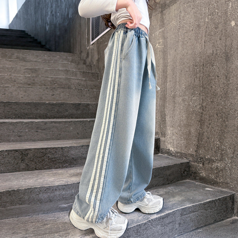 The Urban Tigress | 2026 Korean-Style Wide-Leg Striped Jeans