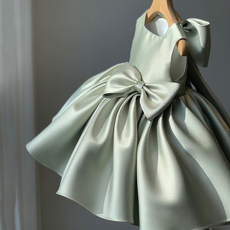 The Virtuoso | European-Style Piano Performance & Host Gown