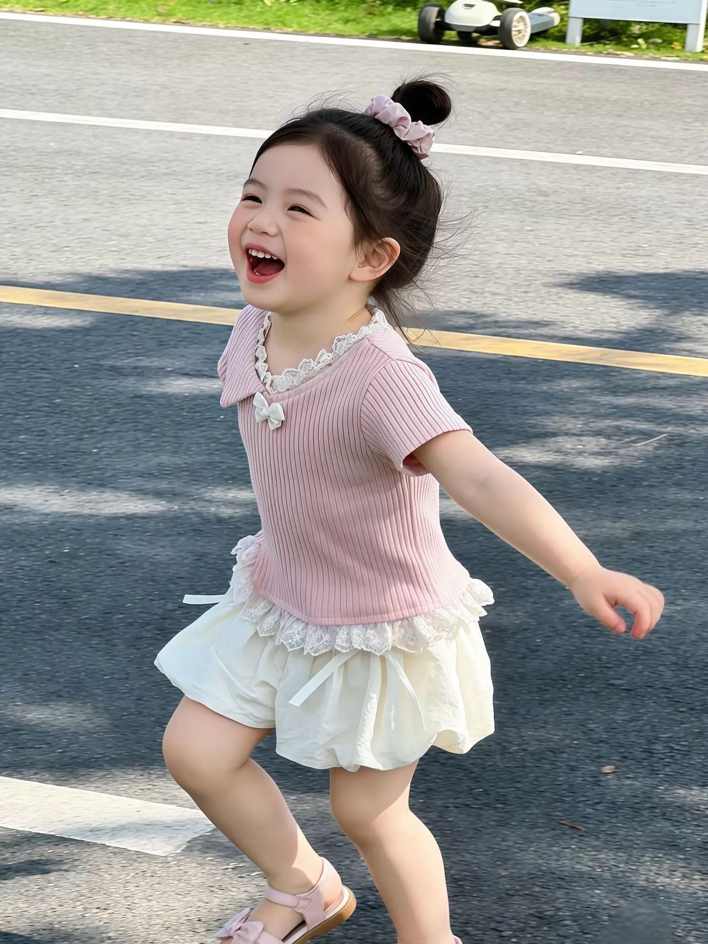 Girls Cute Cartoon Graphics - Breathable Summer Fashion Two-Piece Set