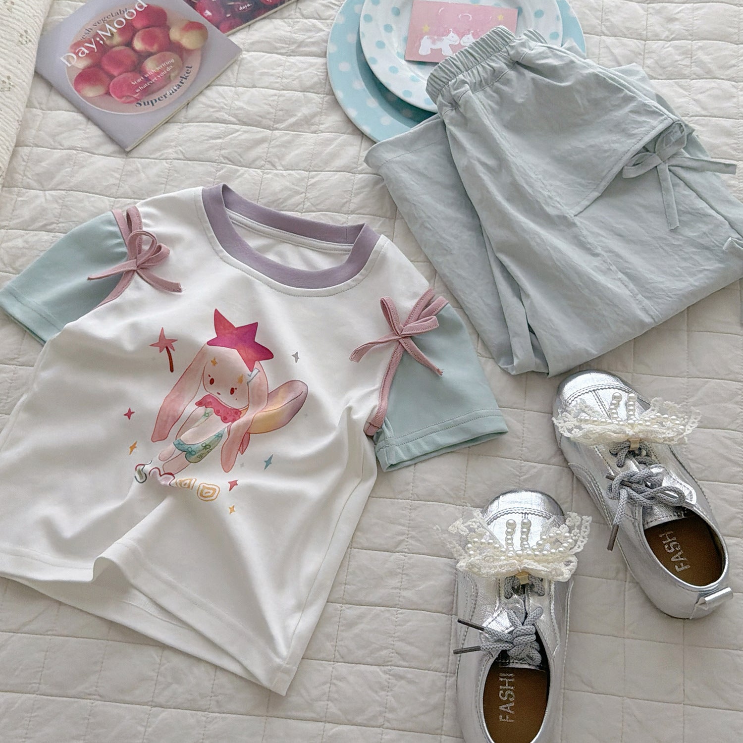 Girls Trendy Ammonia Cotton Shoulder-Slit T-Shirt - Pleated Bow Pants Set